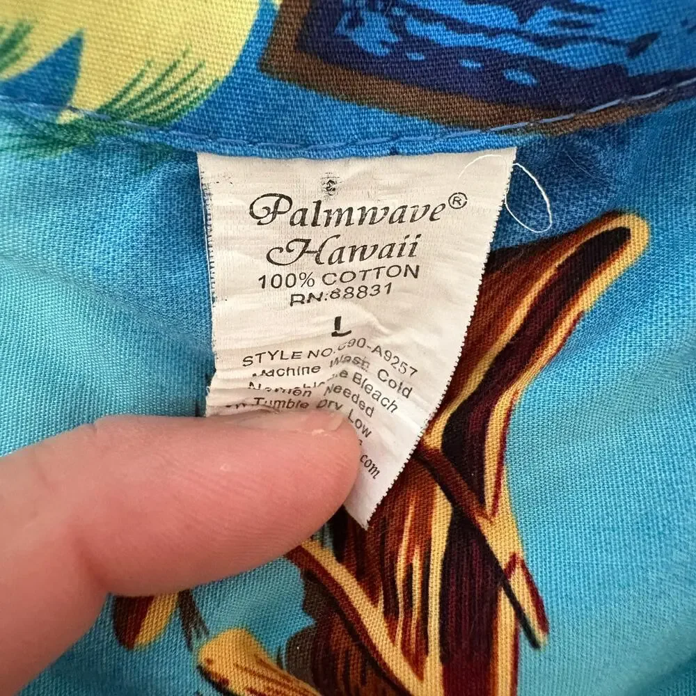 Palmwave Hawaiian Island Print Button Down Collared Shirt‎ - L